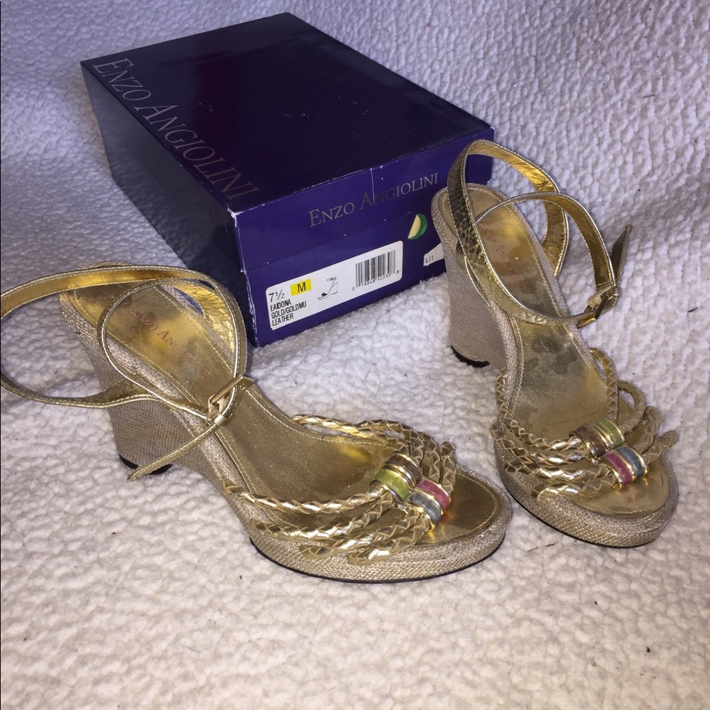 Enzo angiolini gold leather sandals